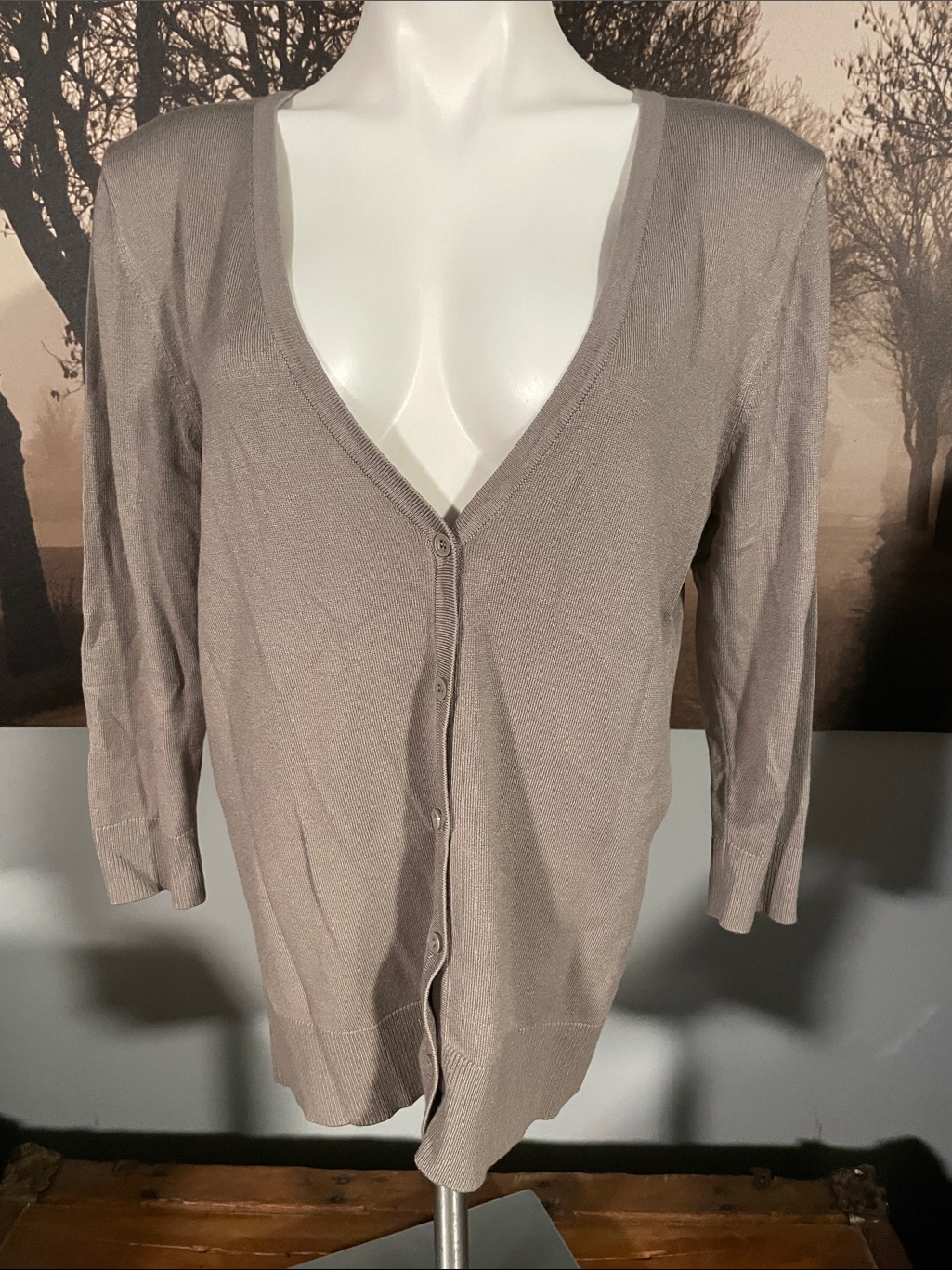 14th & Union Lightweight V-Neck Cardigan Sweater In Taupe - L